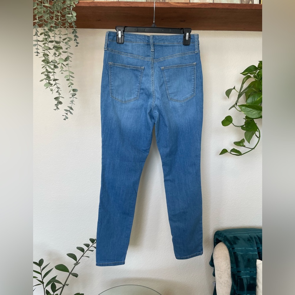Universal Thread | High Rise Skinny Jeans - Picture 4 of 4